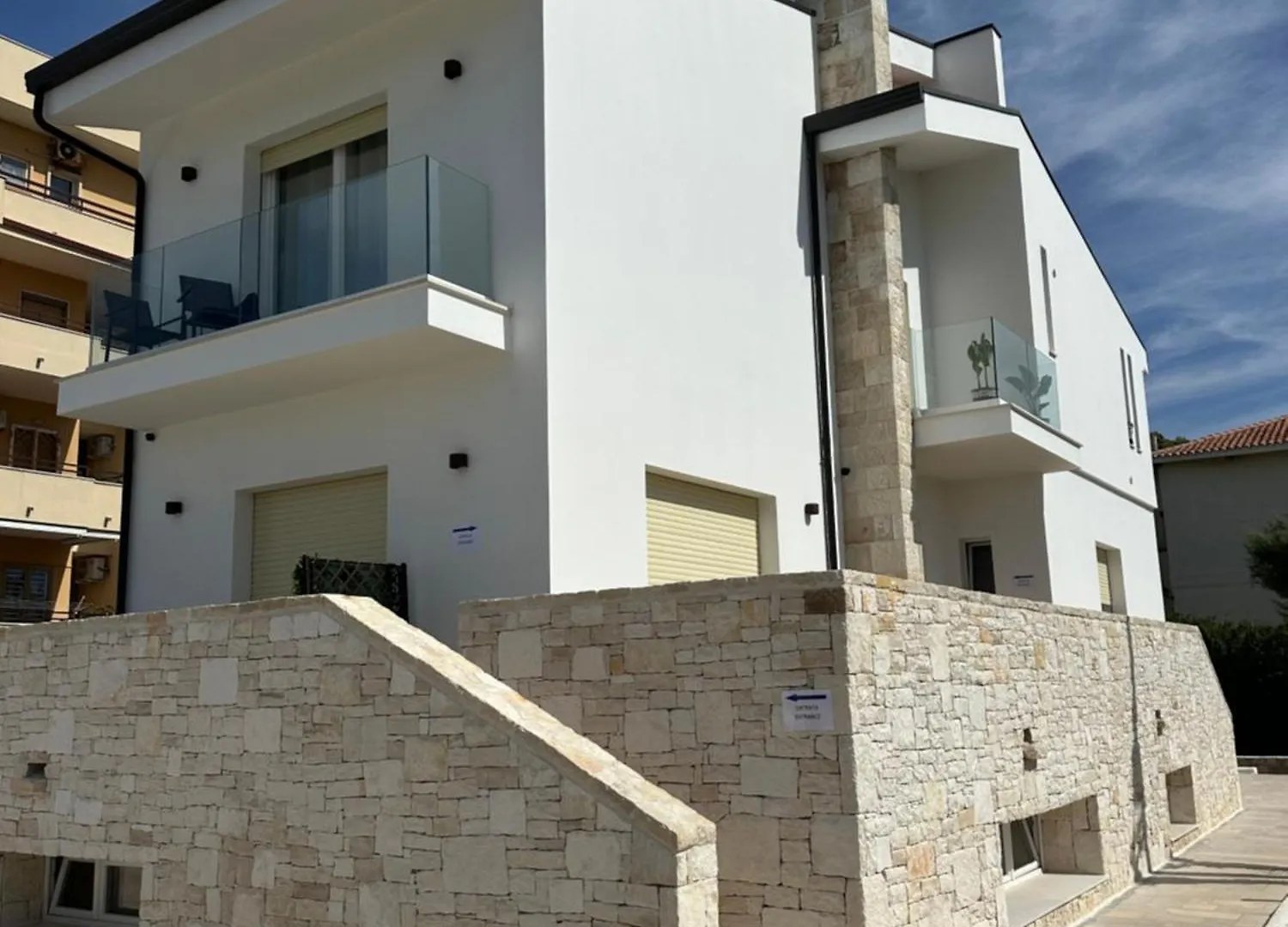 בארי Villa Andrea Luxury Apartment 0*,  איטליה